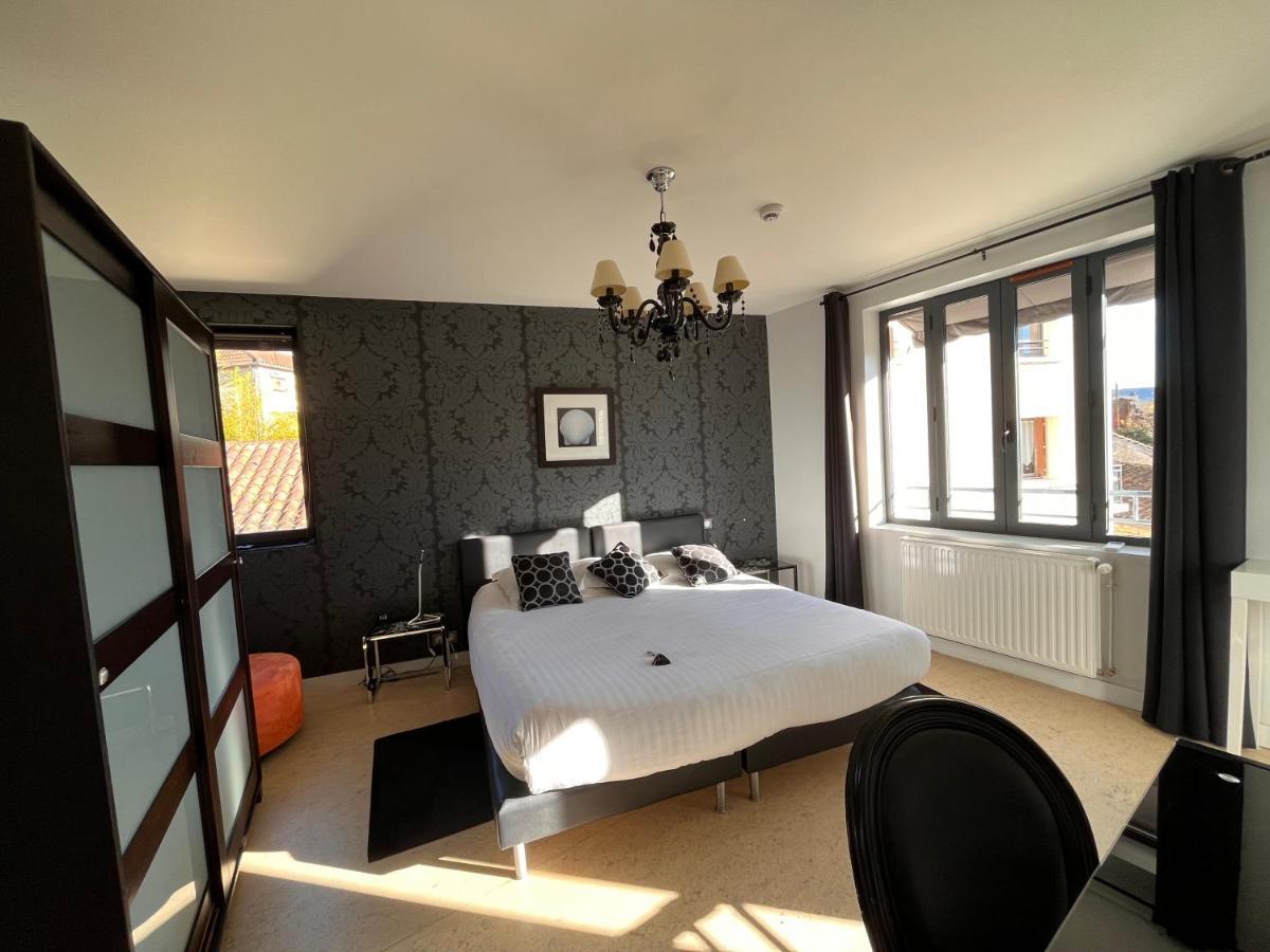 Le Vinois Hotel Caillac Luaran gambar