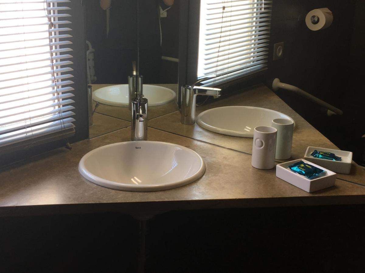 Le Vinois Hotel Caillac Luaran gambar